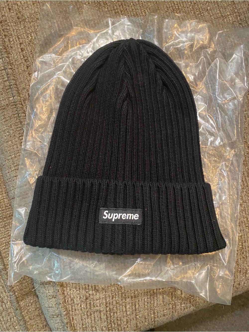 Supreme Black Ribbed Knit Beanie with Logo Patch